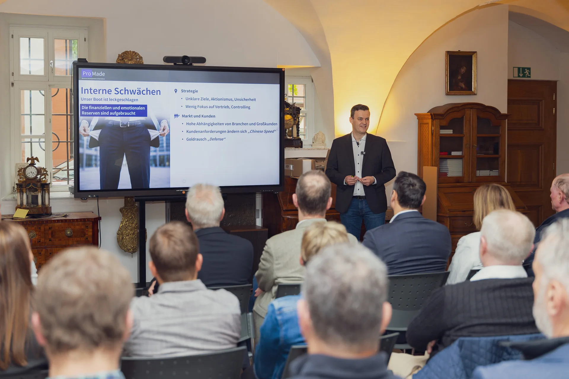 Tagungsfotograf auf dem Forum Mittelstand: Gespräche im Networking-Bereich