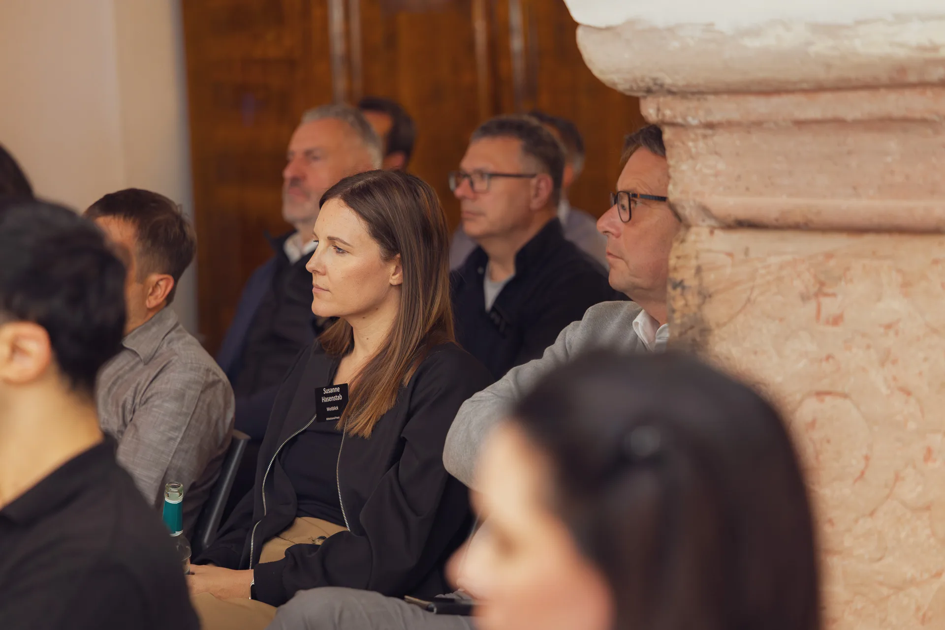 Eventfotografie bei einer Fachtagung: Publikum im Saal beim Forum Mittelstand