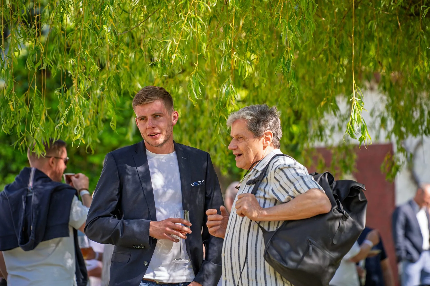 Eventfotografie zum Firmenjubiläum in Rhein-Main: Burger, Grill und Waffeln vom Food Truck