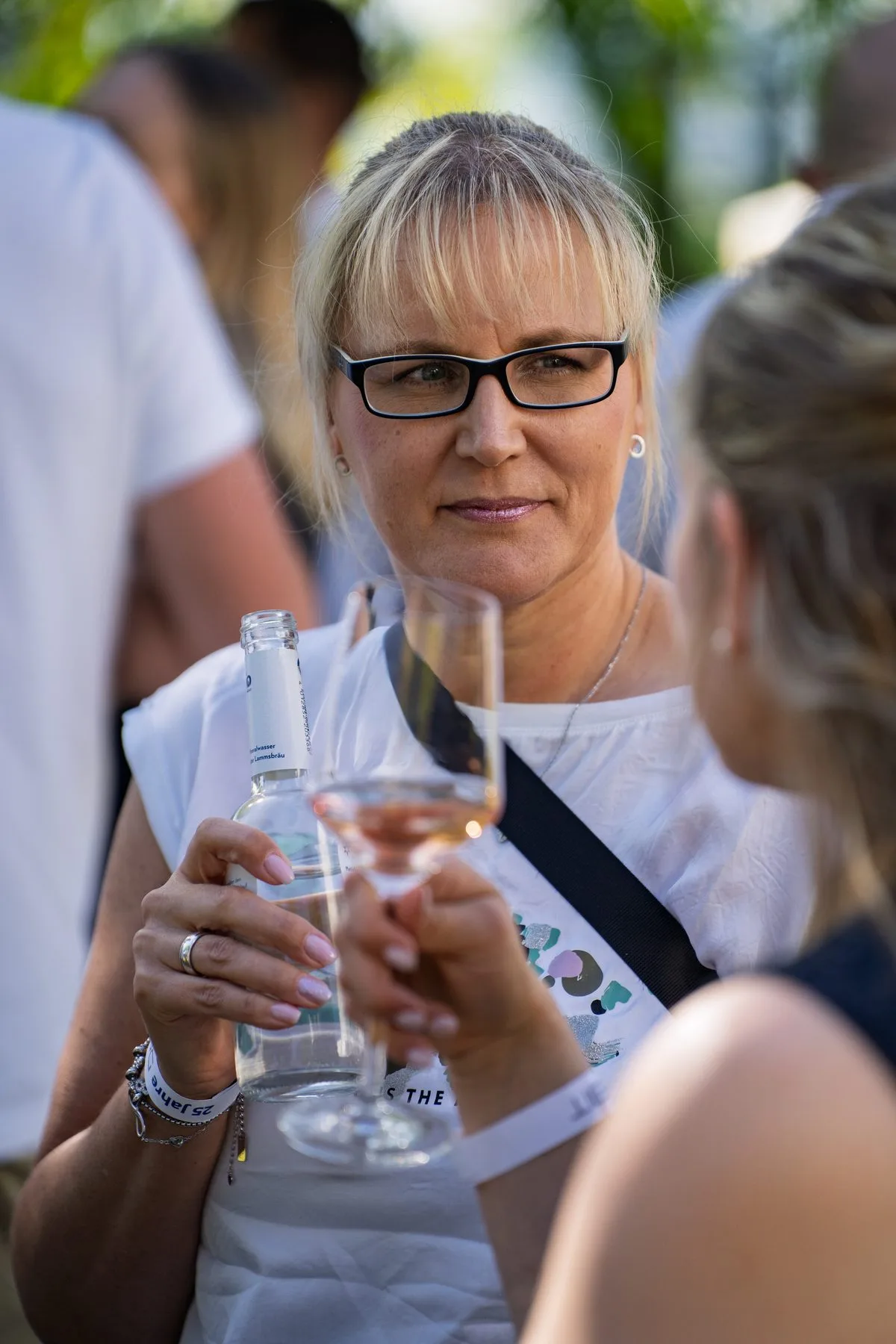 Eventfotografie beim Sommerfest einer Firma: Food Trucks und Longdrink-Bar