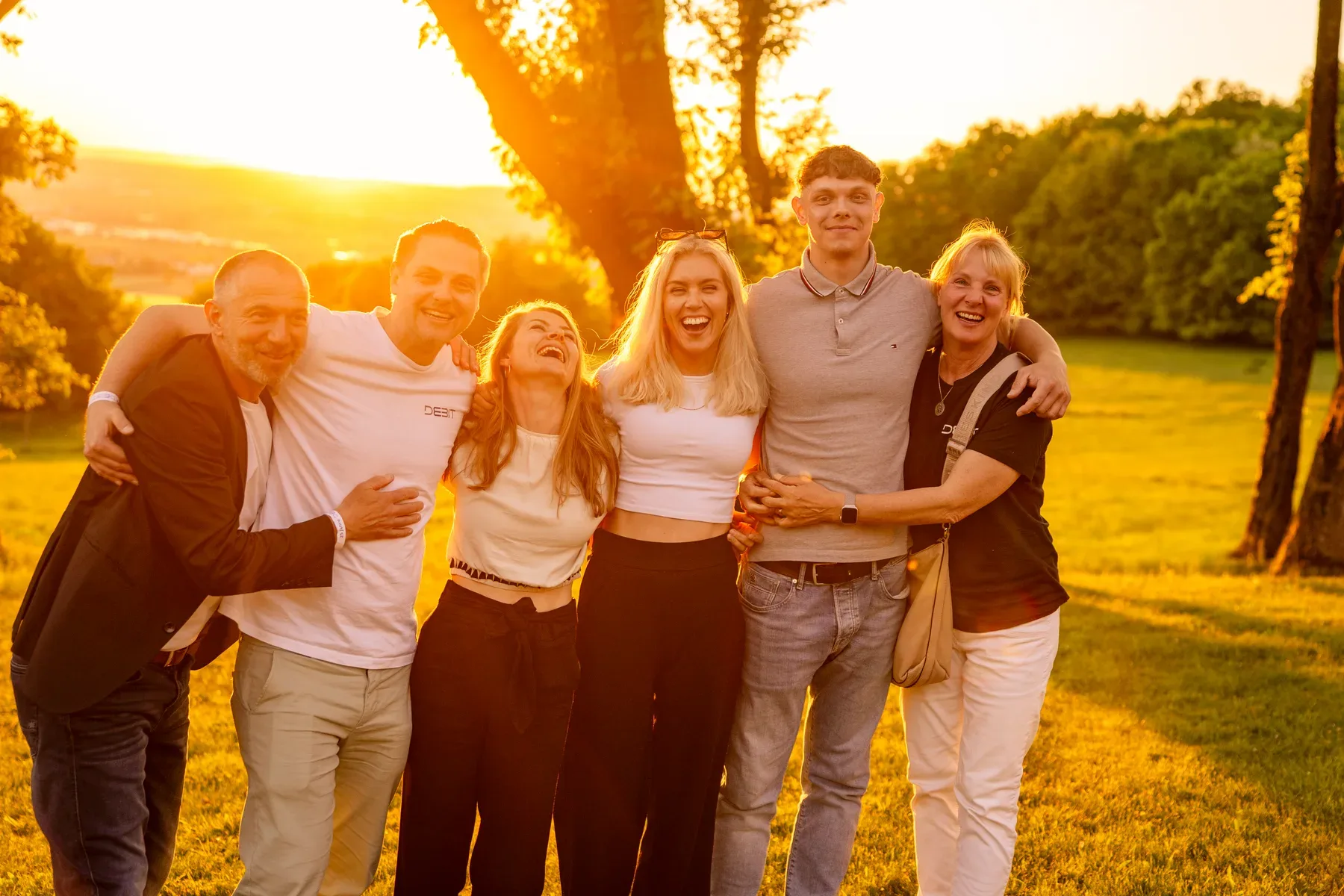 Eventfotografie für Unternehmen aus Aschaffenburg: Portraits zum 25. Jubiläum von debit