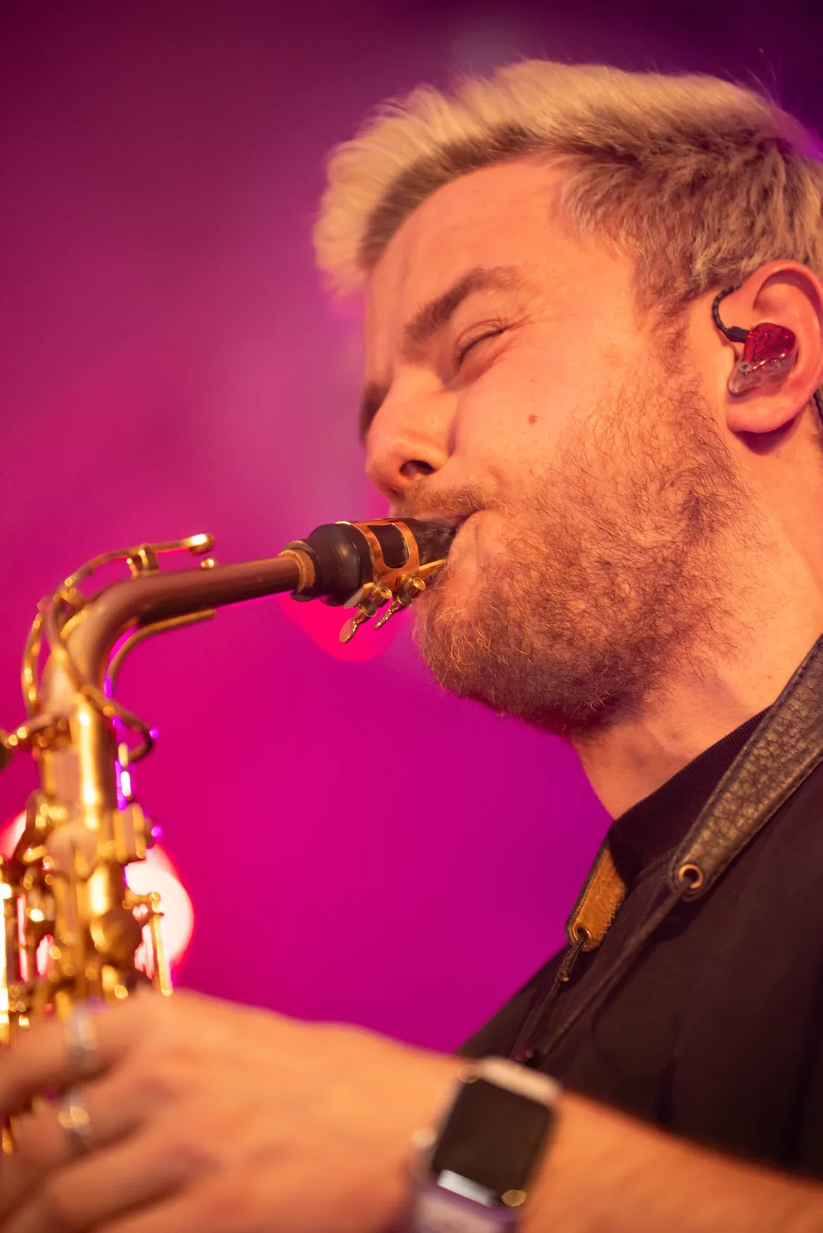 Eventfotografie am Abend: Partystimmung und Tanzfläche beim Firmenjubiläum