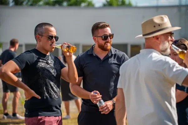 Eventfotografie Sommerfest Aschaffenburg: entspannte Networking-Atmosphäre, Rhein-Main-Region