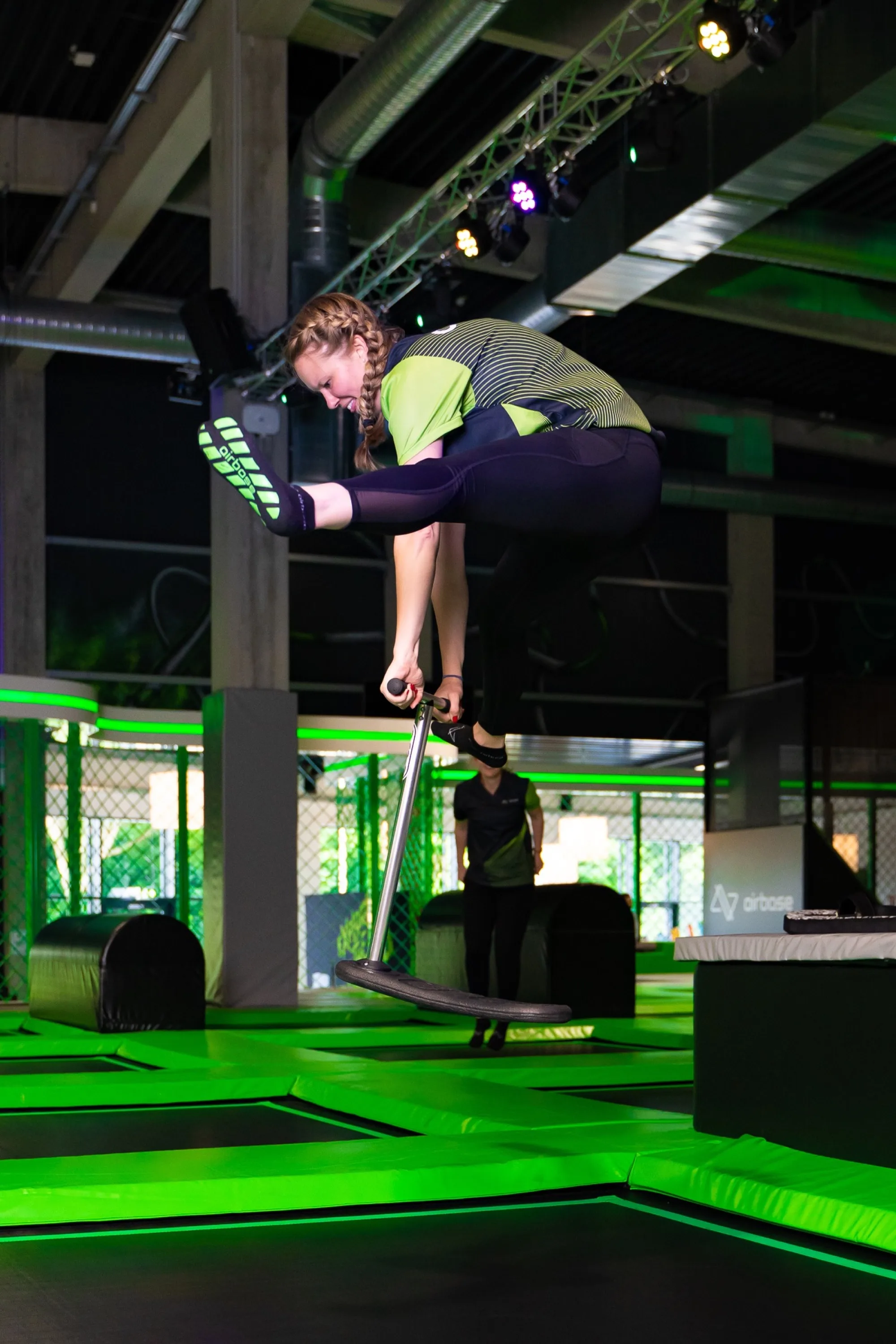 Trampolinpark Fotografie nahe Aschaffenburg: Blick in die Ninja Tag Area