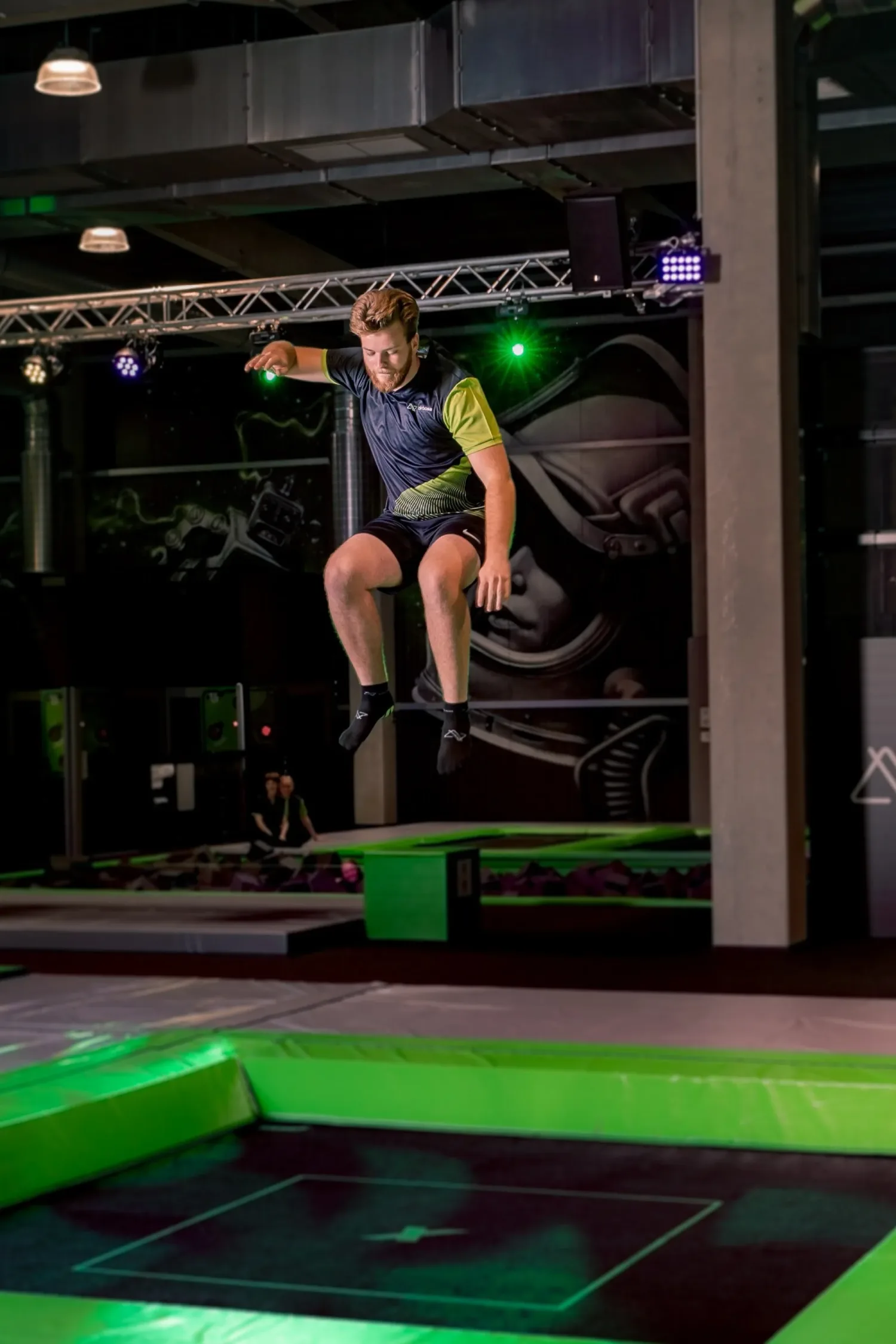 Trampolinpark Fotografie nahe Aschaffenburg: Blick in die Ninja Tag Area