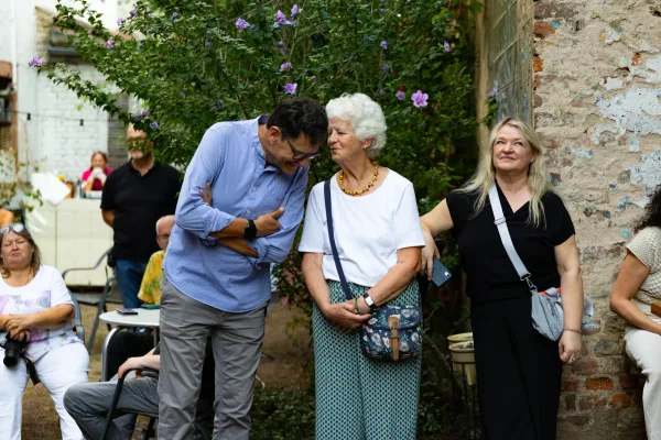 Fotograf Aschaffenburg: Impression von der Vernissage im KunstLANDing
