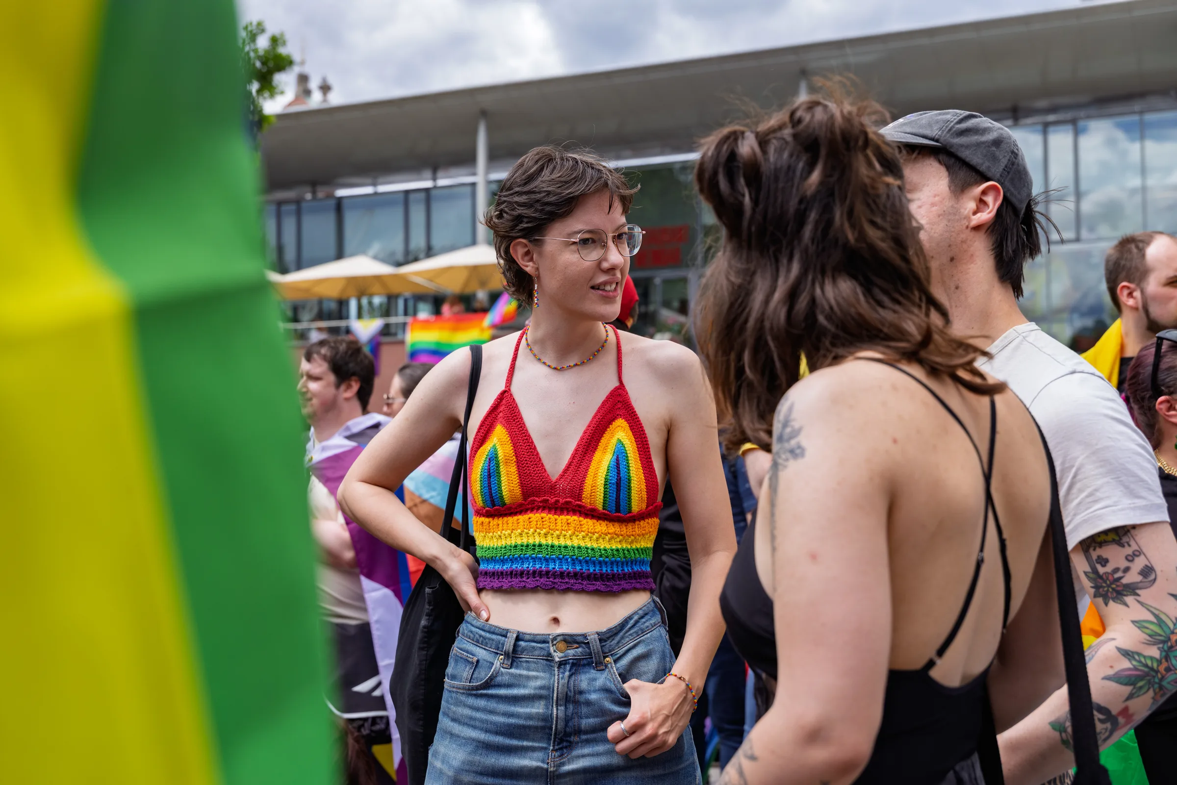 Eventfotograf Aschaffenburg: Stimmung auf dem Theaterplatz beim CSD 2026
