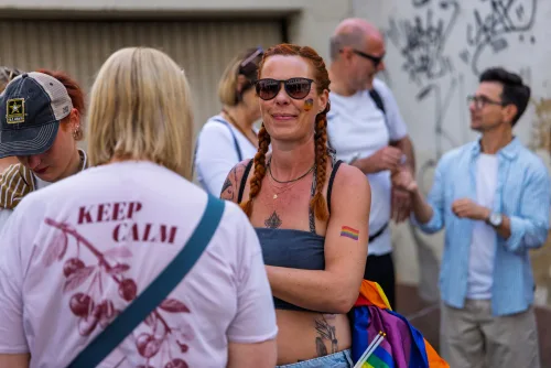 Eventfotografie CSD: Stimmung und Farben beim Demonstrationszug in Aschaffenburg