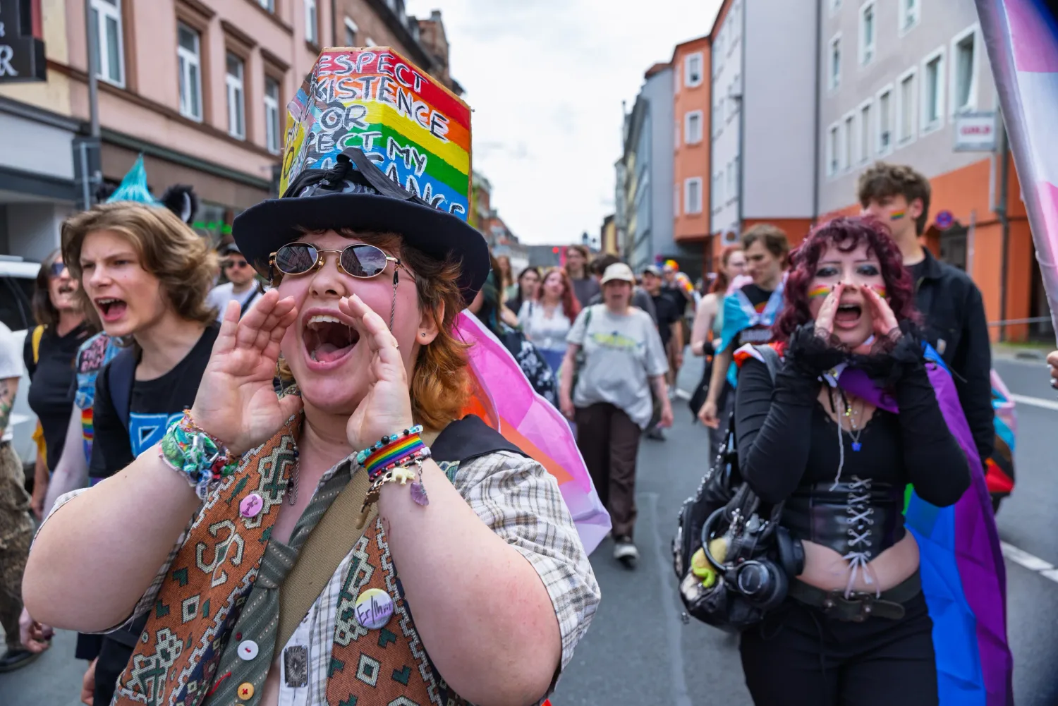 Fotoreportage CSD Aschaffenburg: Demonstrationszug und Kundgebung