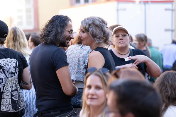 Eventfotograf beim Kulturpreis Aschaffenburg: Live-Musik auf der Bühne im Schönborner Hof