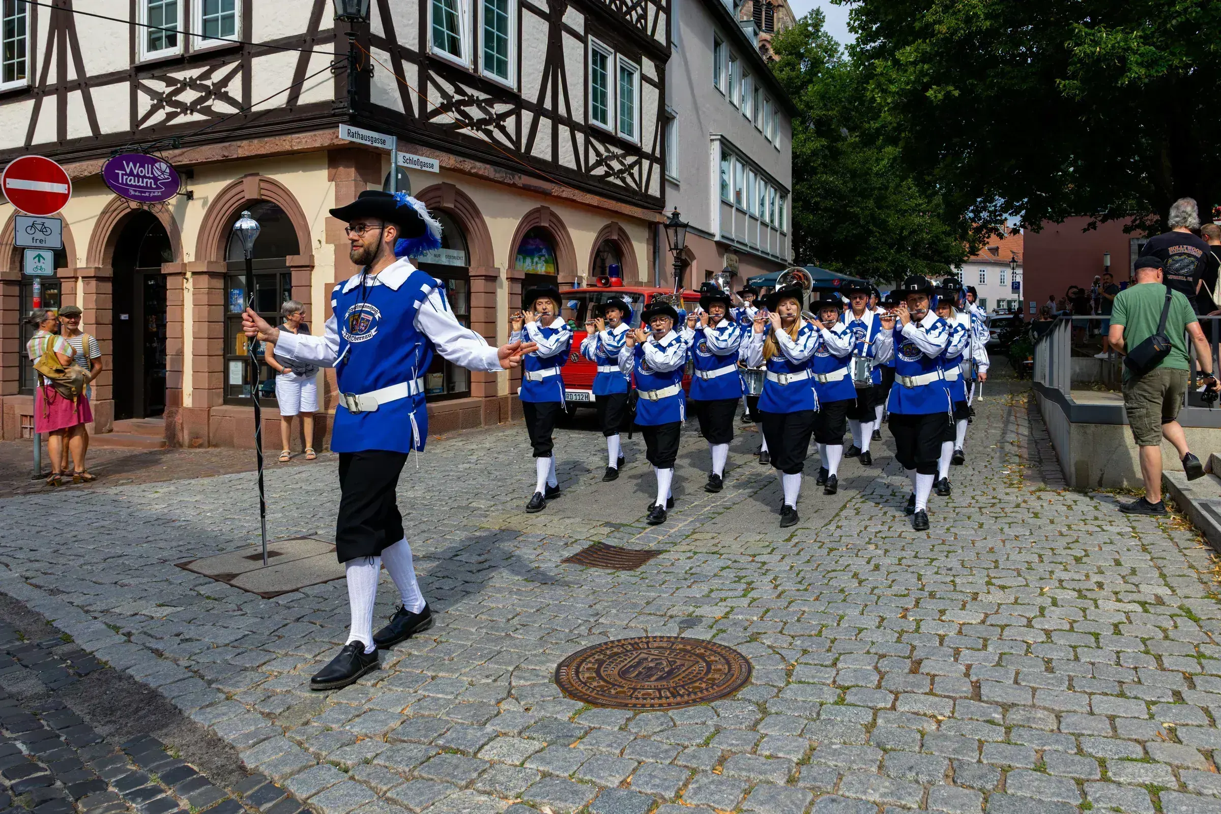 Eventfotografie Aschaffenburg: Spielmanns- und Fanfarenzug TV Obernau beim Bühnenprogramm