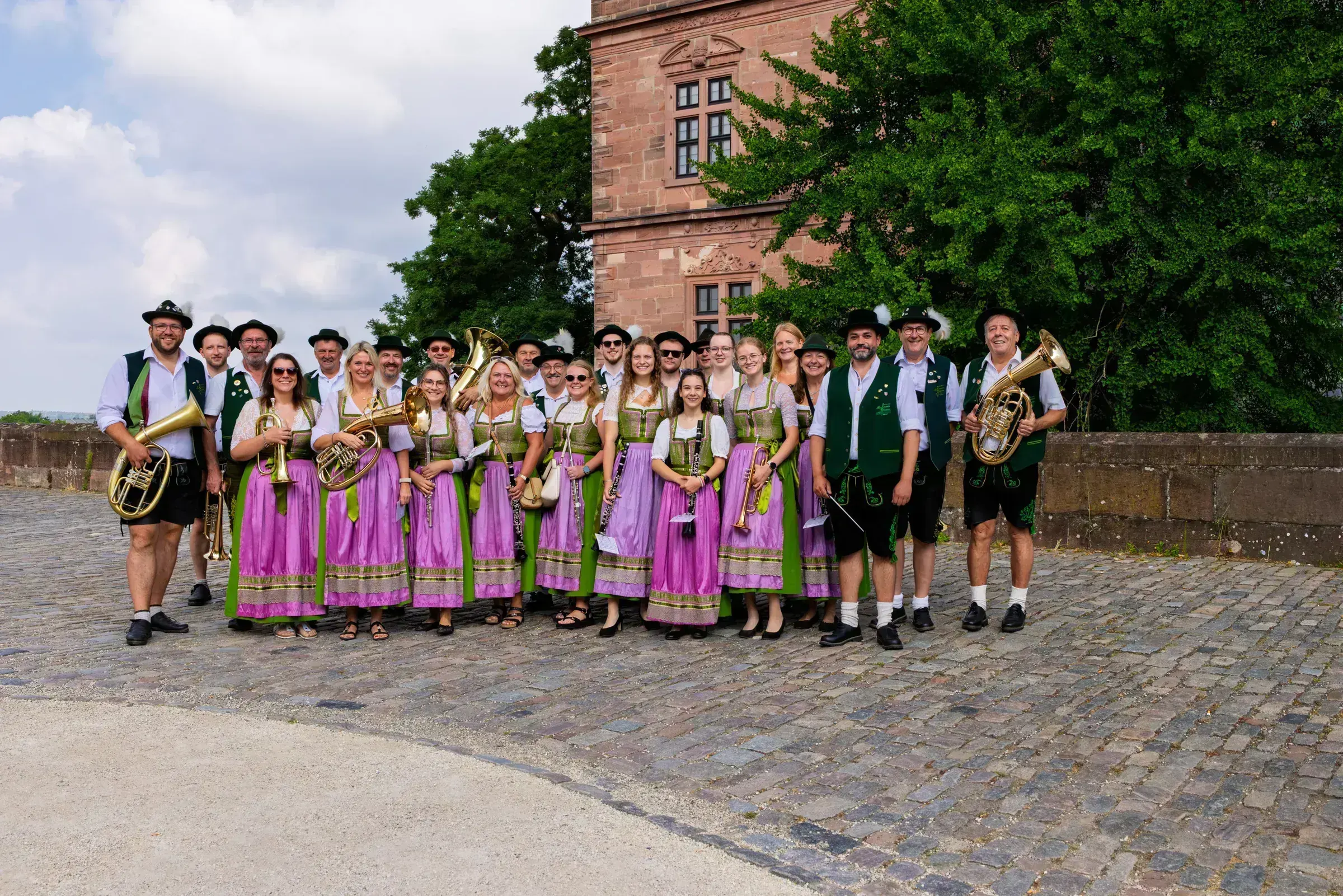 Eventfotografie Aschaffenburg: Blaskapelle Melomania Obernau beim Bühnenauftritt