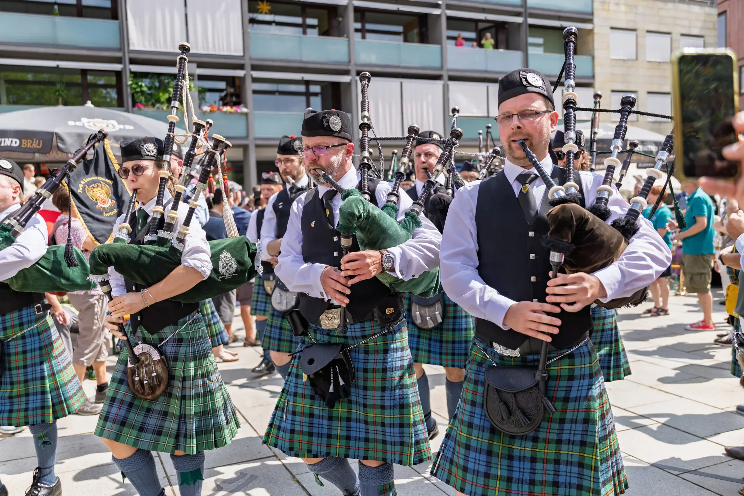 Städtepartnerschaftsfest Aschaffenburg-Perth: Auftritt der Spessart Highlanders