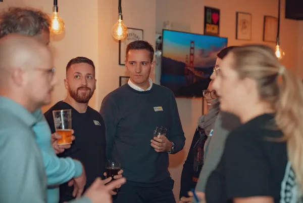 Eventvideo Netzwerkabend der Wirtschaftsjunioren: Runde am Tisch