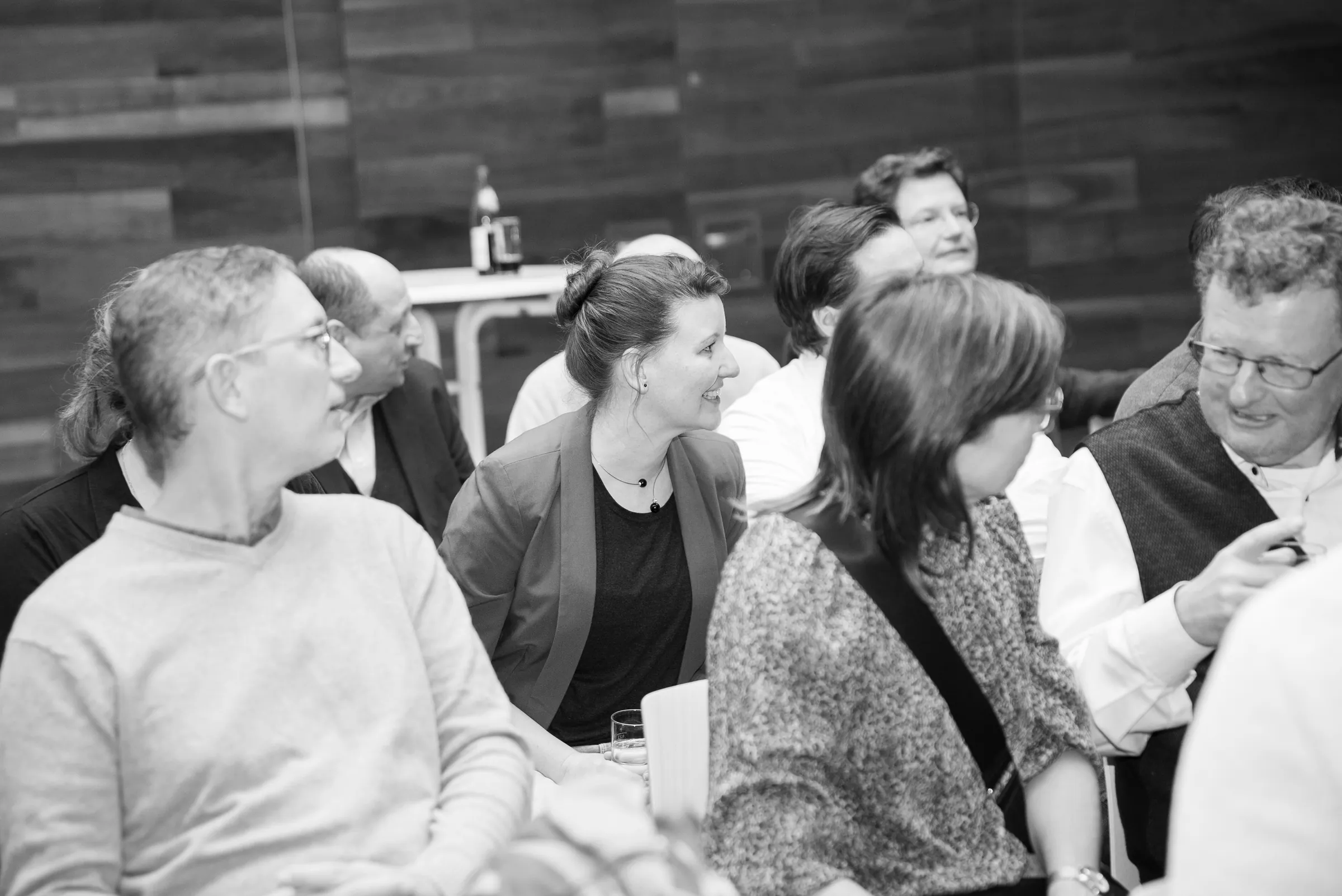 Eventreportage WJ-Abend Aschaffenburg: Gespräche beim Empfang