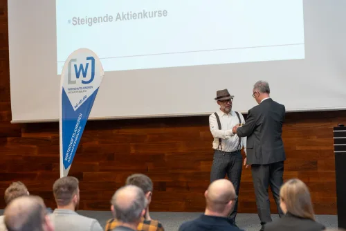 Eventfotograf Konjunkturprognose 2025: Zuhörer beim Vortragsabend, Rhein-Main-Region