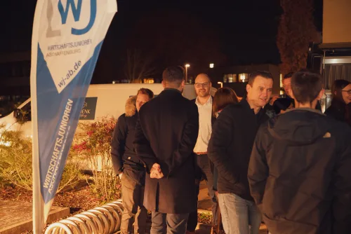 Eventfotografie Mitgliederversammlung: Wirtschaftsjunioren im Gespräch