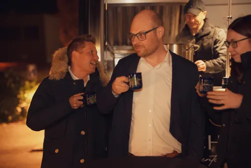Eventfotograf bei der Mitgliederversammlung der Wirtschaftsjunioren: Mitglieder und Gäste am Abend