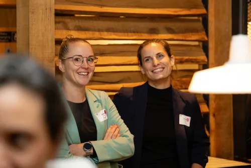 Eventfotograf beim Netzwerkabend der Wirtschaftsjunioren: Begrüßung im SCHWIND am Dalberg
