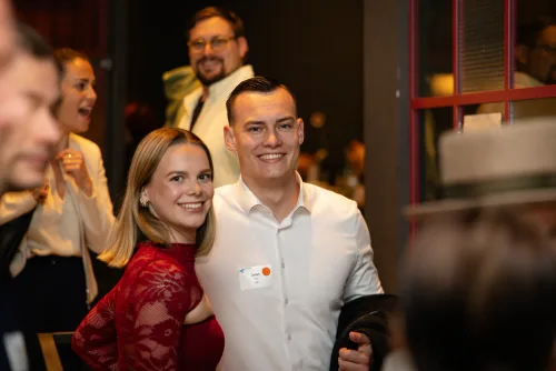Eventfotograf beim Netzwerkabend der Wirtschaftsjunioren: Begrüßung im SCHWIND am Dalberg