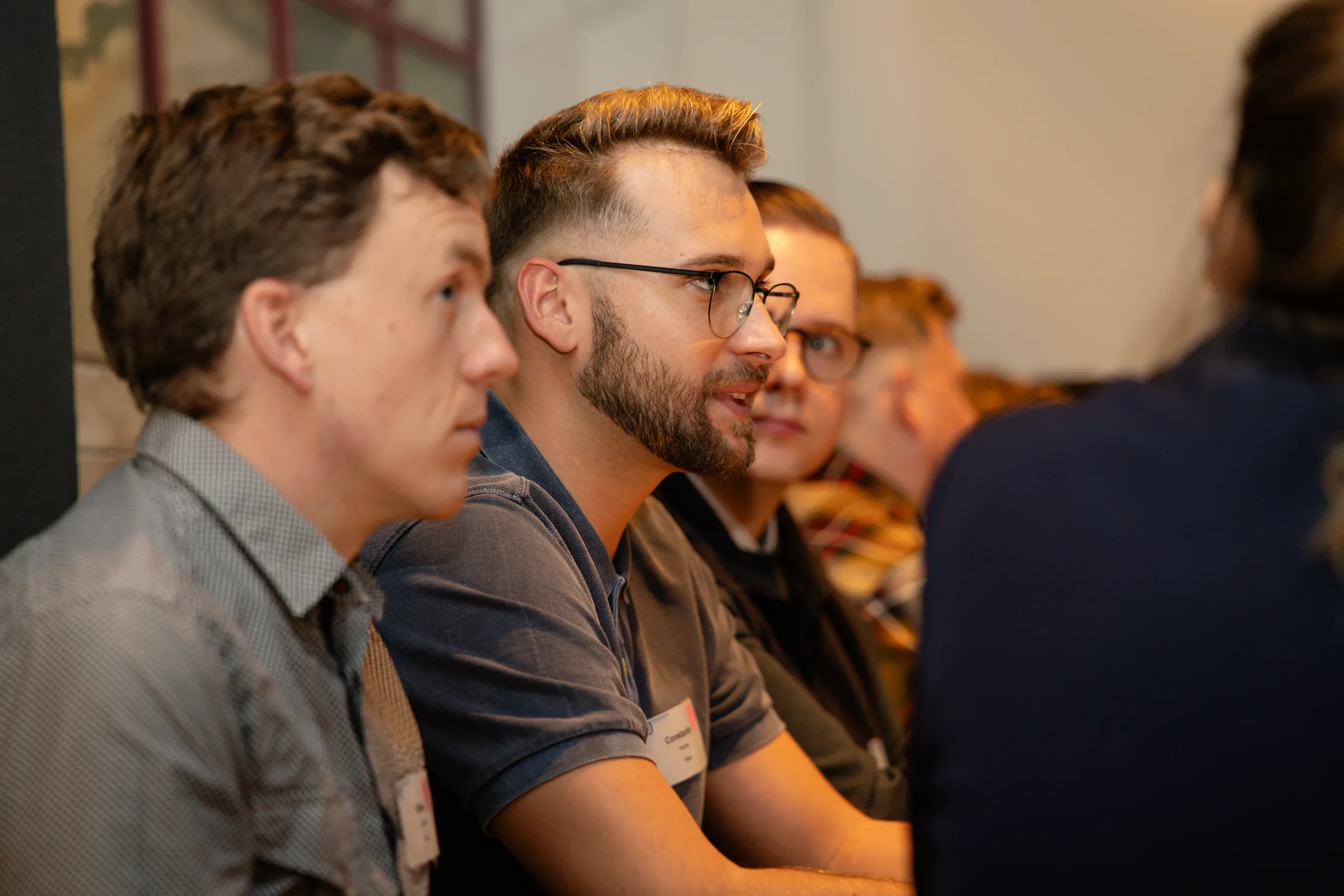 Eventfotografie Netzwerkabend: Austausch zwischen Jungunternehmern und Führungskräften