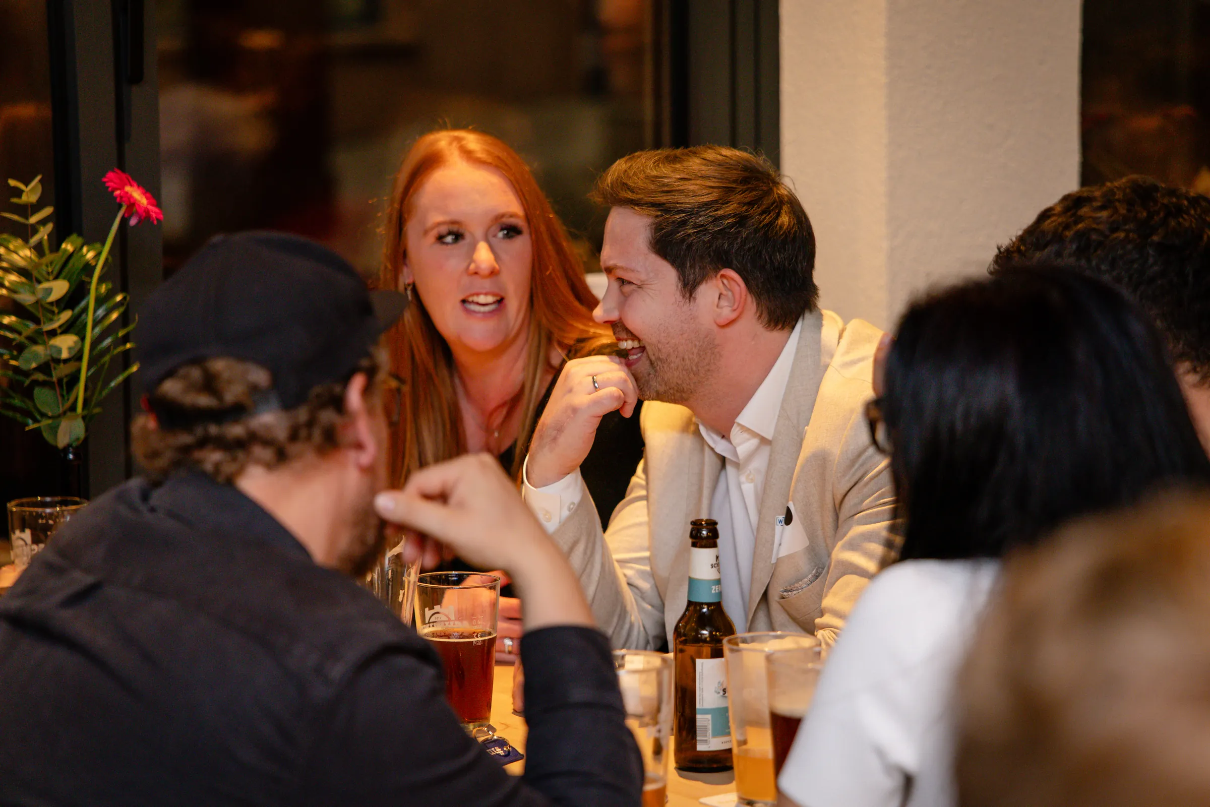 Eventfotografie Netzwerkabend: Austausch zwischen Jungunternehmern und Führungskräften