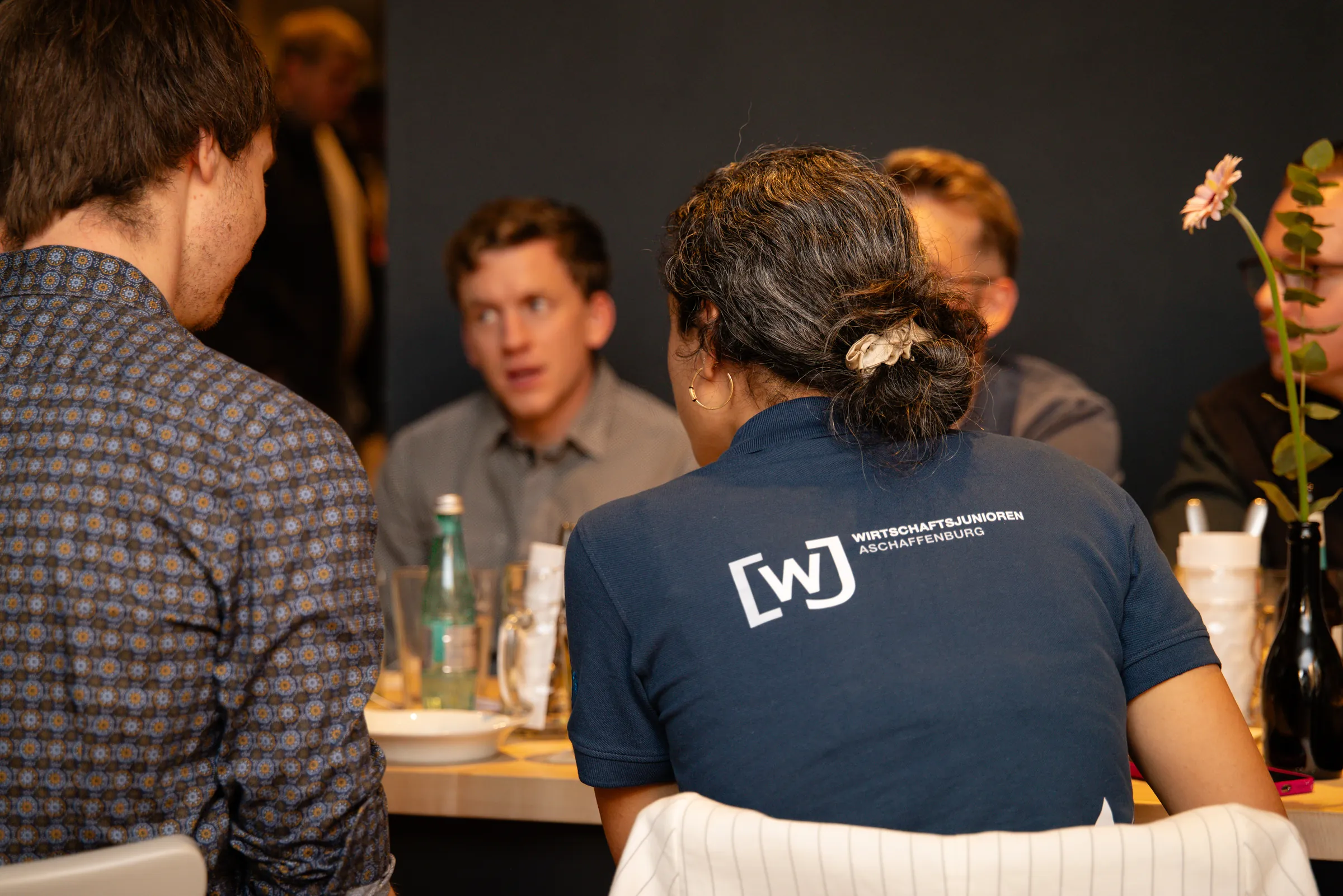 Eventfotografie Netzwerkabend Aschaffenburg: Mitglieder und Gäste der After Work Lounge